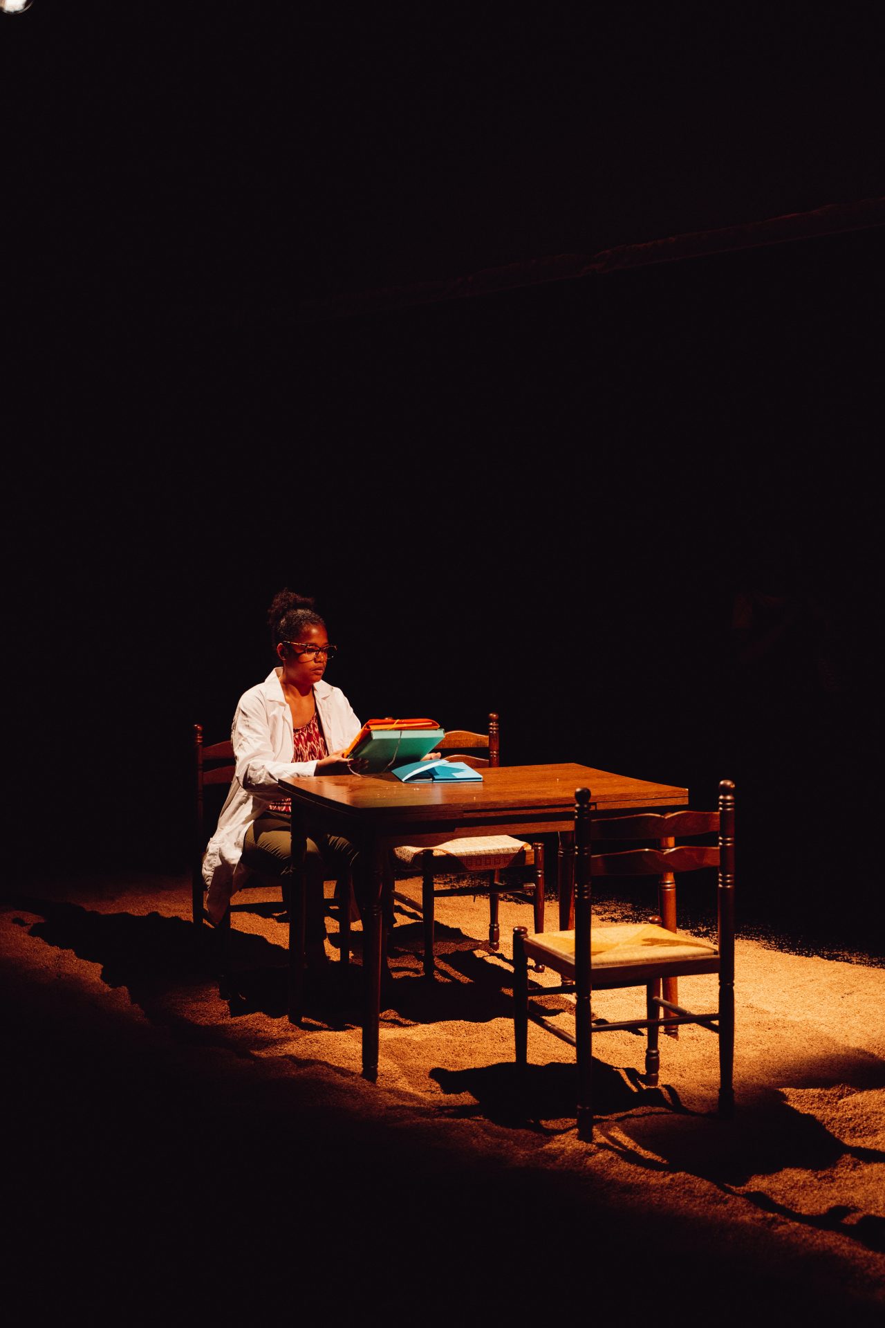 Photo extraite du spectacle "Trop beau pour y voir".